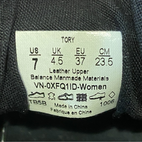 Vans Lace Up Sneakers - Size 7 - Picture 9 of 9